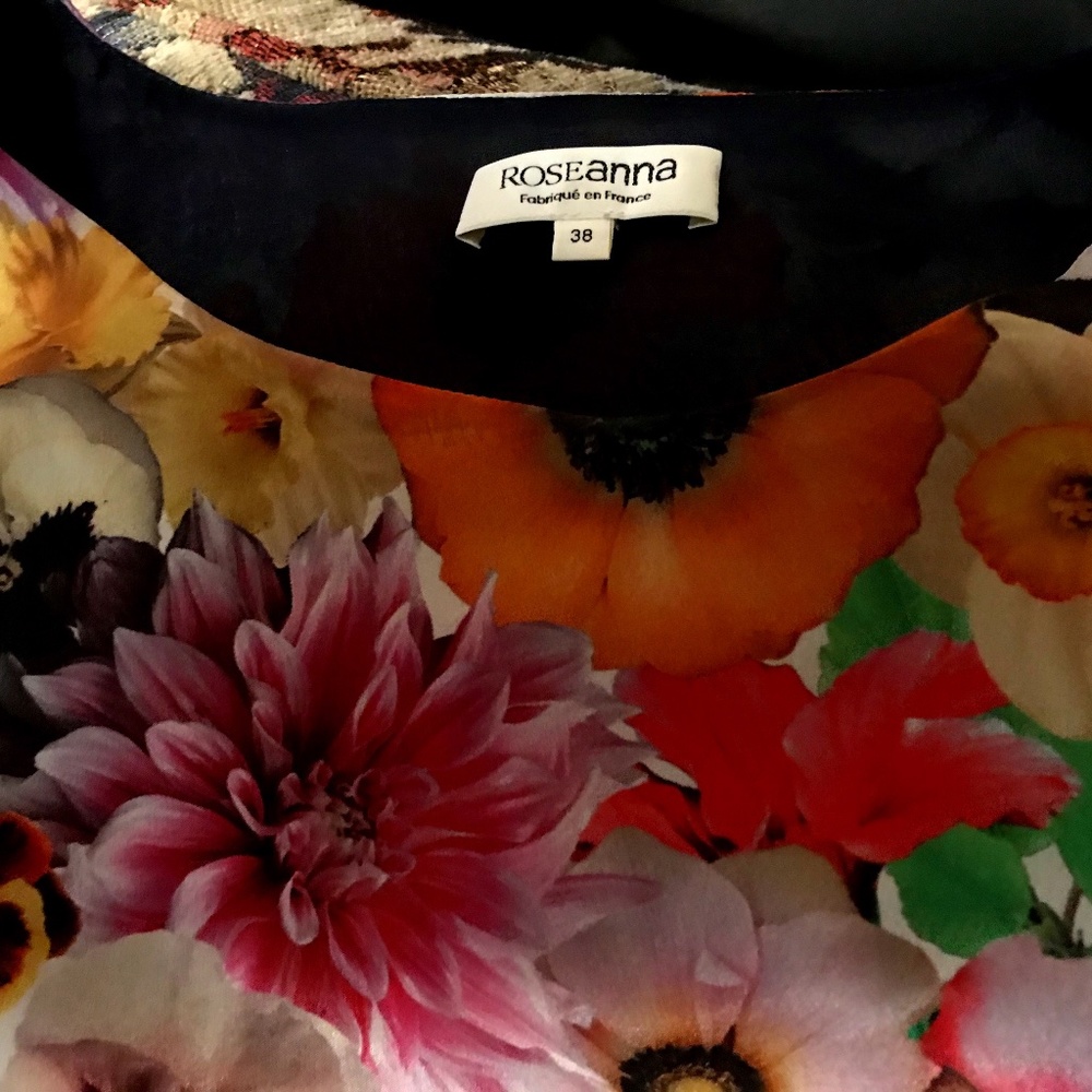 Long sleeve silk all over floral print  blouse